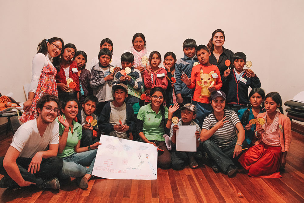 Oficina de Direitos das Crianças e Adolescentes organizado pela ONG Biblioworks.